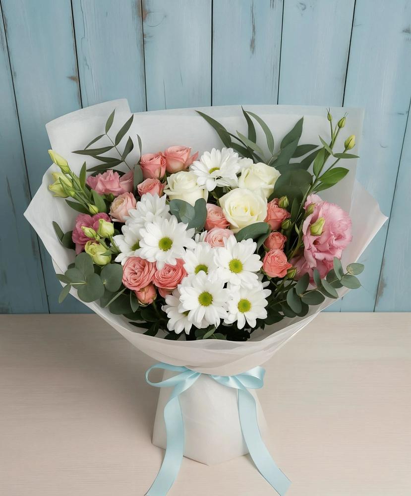 Букет цветов из: Розы, Лизиантусы и Хризантемы в Экажево