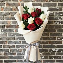 Букет цветов из:  Розы #REPLACE_PRED# Экажево