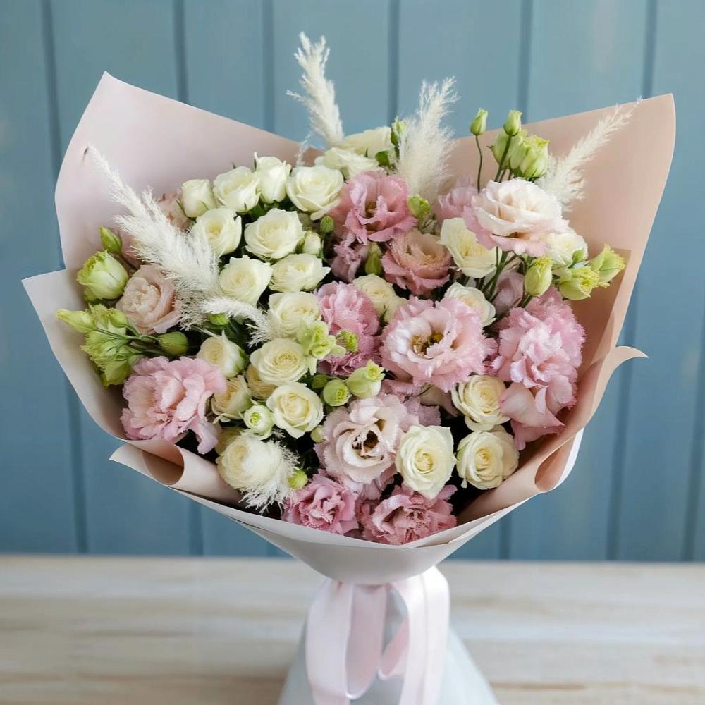 Букет цветов из: Альстромерии и Розы в Экажево