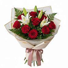 Букет цветов из:  Лилии и Розы #REPLACE_PRED# Экажево