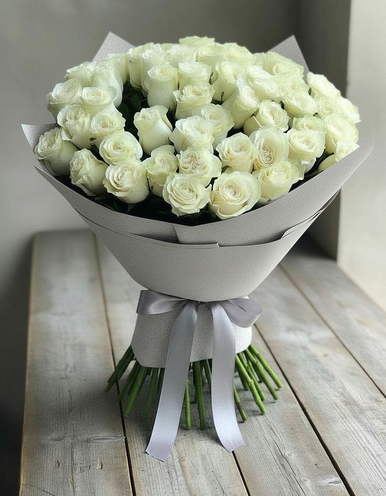 Букет 35 Белых роз в Экажево