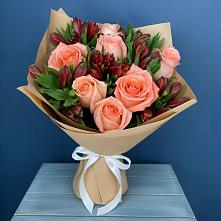 Букет цветов из:  Розы и Альстромерии в Экажево