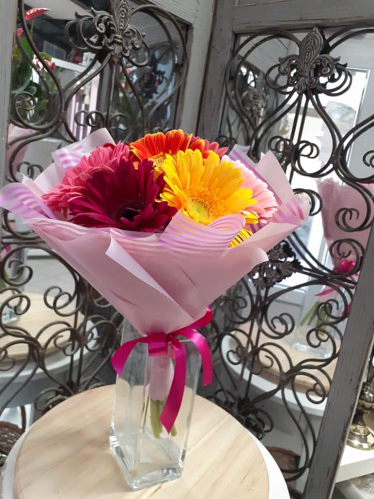 Букет цветов из: Герберы в Экажево