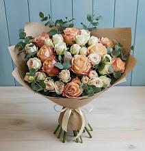 Букет цветов из:  Альстромерии и Розы #REPLACE_PRED# Экажево