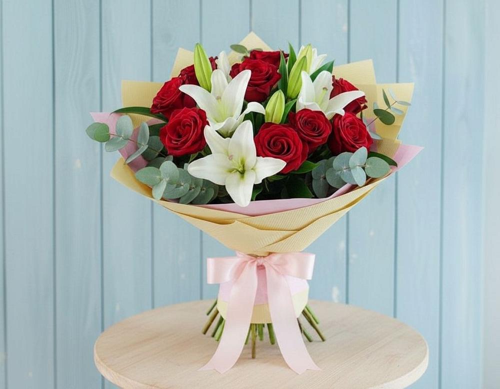 Букет цветов из: Лилии и Розы в Экажево